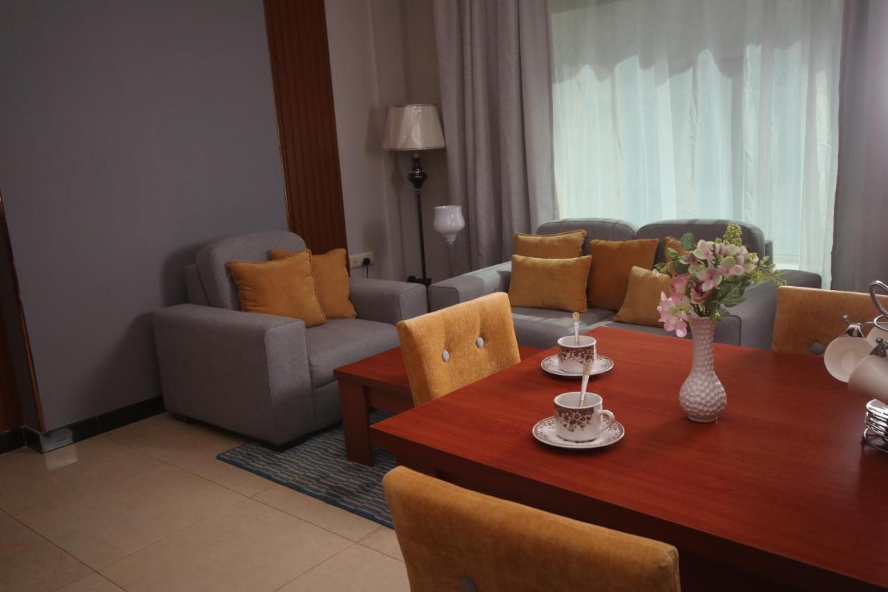 Tobal Al Zahra Hotel Apartments Jeddah Bagian luar foto