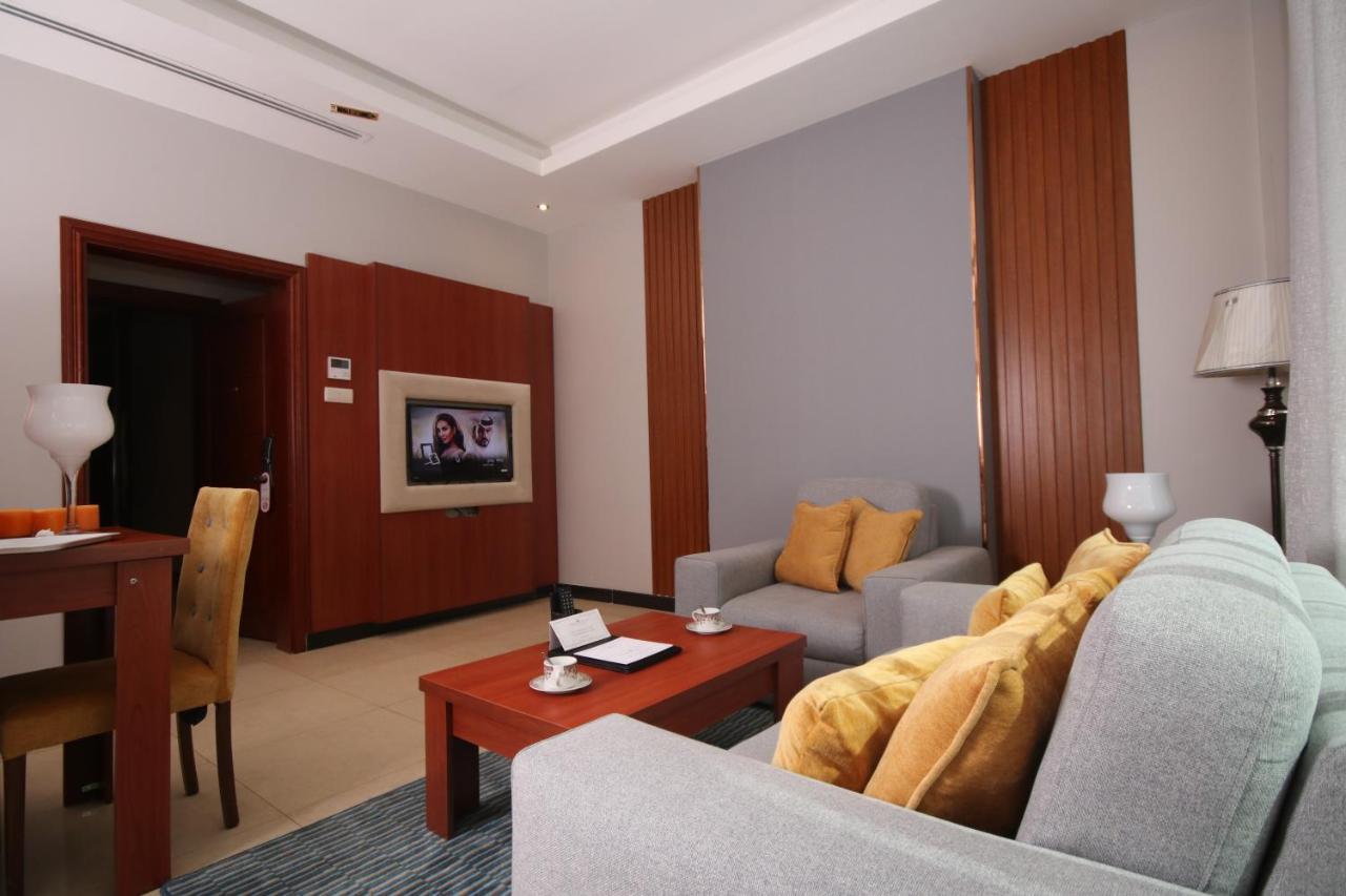 Tobal Al Zahra Hotel Apartments Jeddah Bagian luar foto