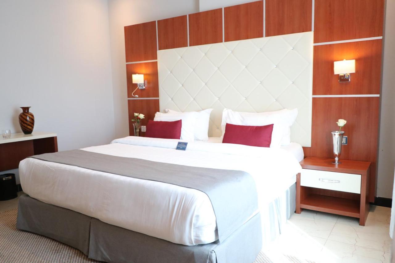 Tobal Al Zahra Hotel Apartments Jeddah Bagian luar foto