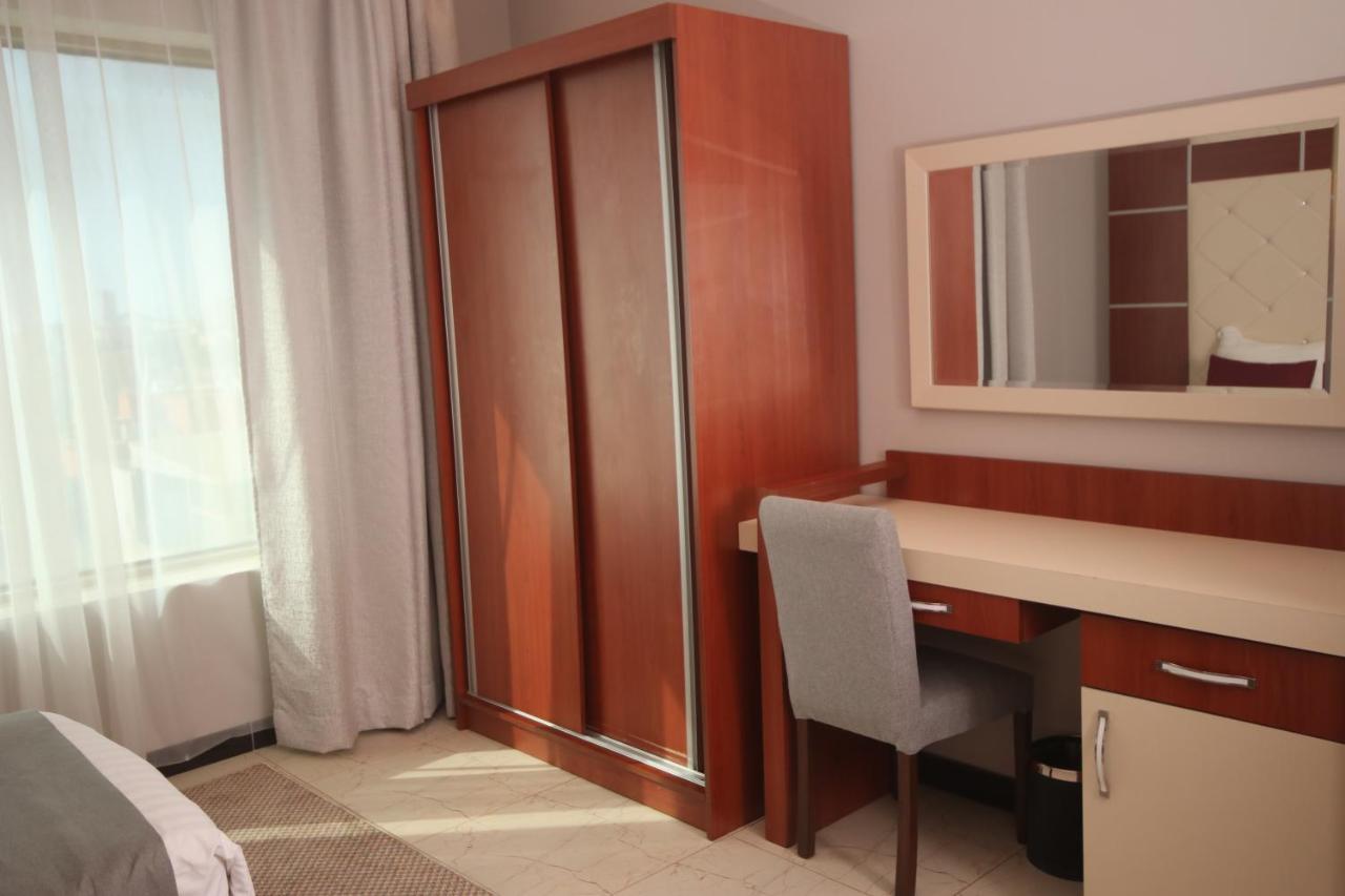 Tobal Al Zahra Hotel Apartments Jeddah Bagian luar foto
