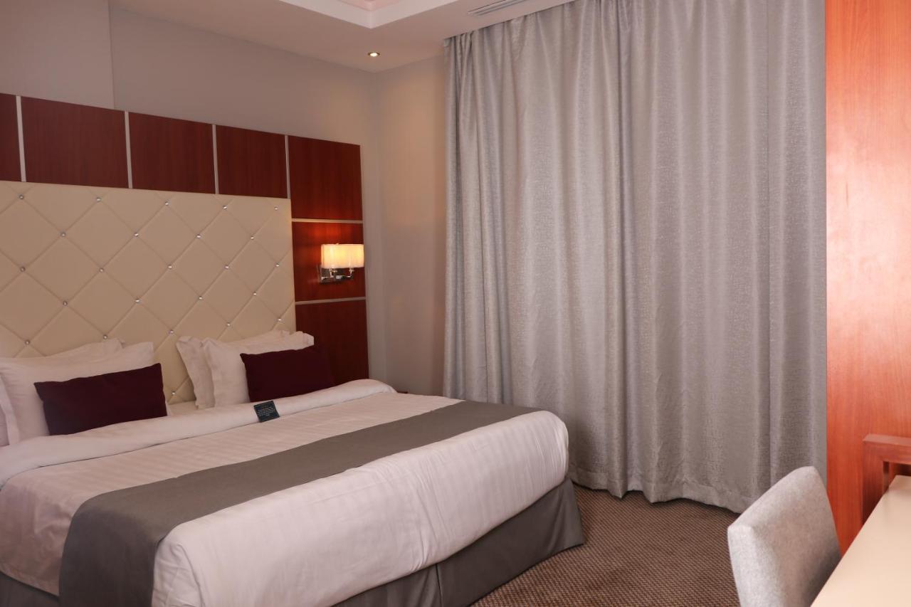 Tobal Al Zahra Hotel Apartments Jeddah Bagian luar foto