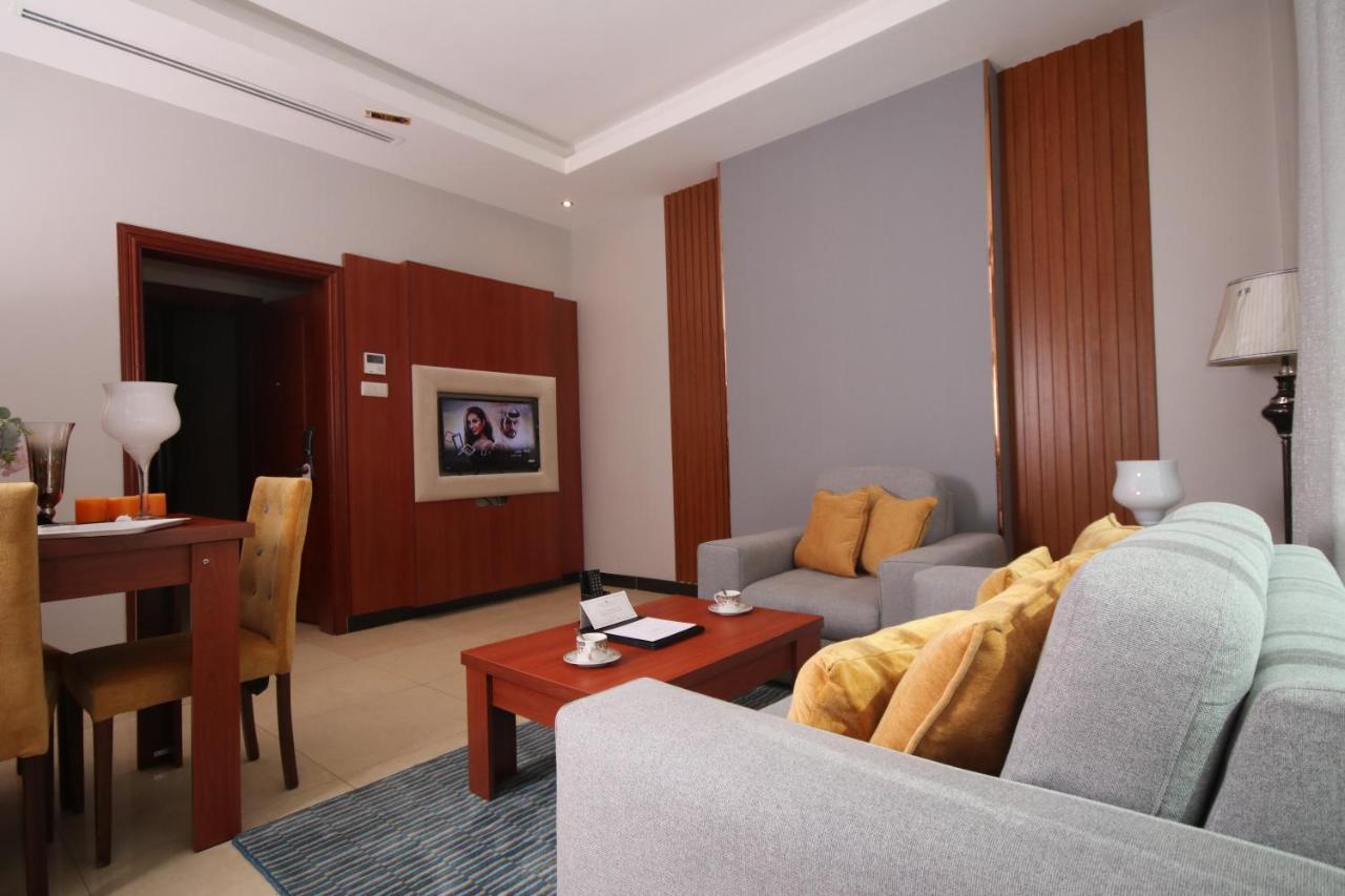 Tobal Al Zahra Hotel Apartments Jeddah Bagian luar foto