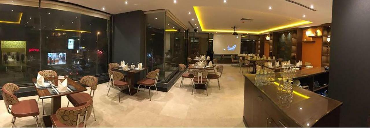 Tobal Al Zahra Hotel Apartments Jeddah Bagian luar foto